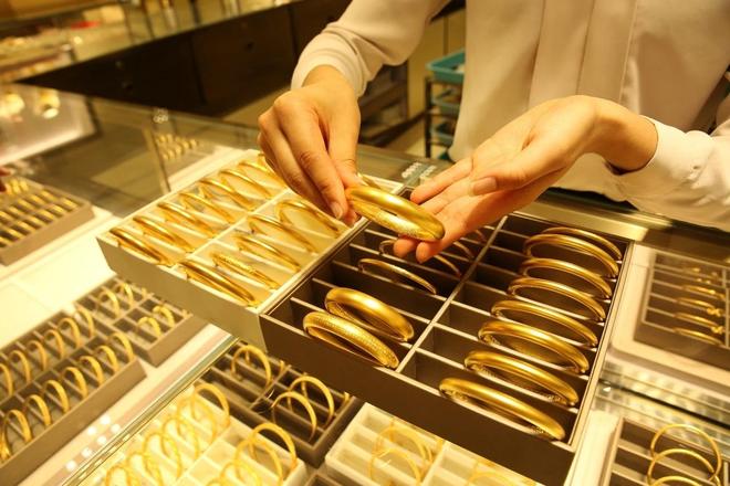 金价翻3倍三金成难题不是不想是结不起开元棋牌app难怪大家不结婚!5年(图11) 金价翻3倍三金成难题不是不想是结不起开元棋牌app难怪大家不结婚!5年(图11)