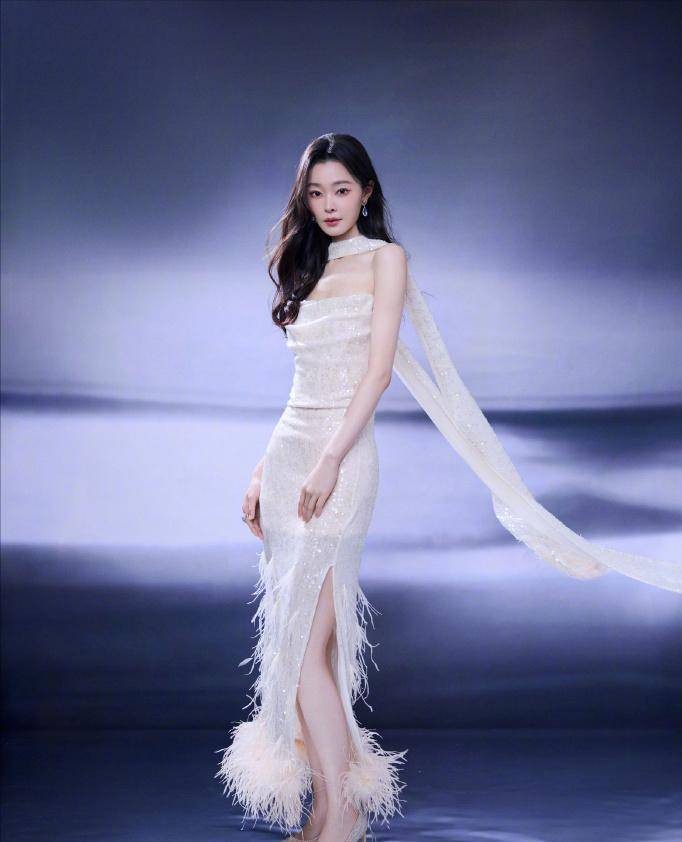 ！飘带长到能当跳绳长发如银河瀑布开元棋牌